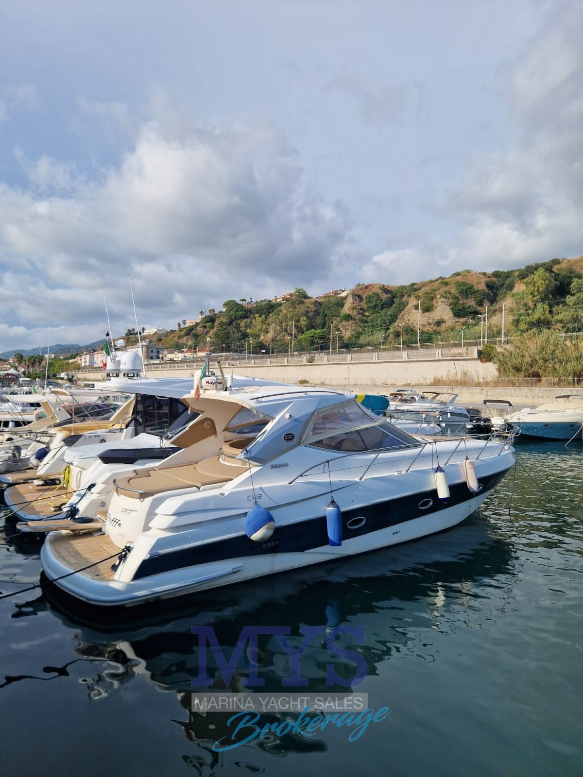 Sessa Marine C42 Hard Top · 2006 for sale in Other area — photo 2