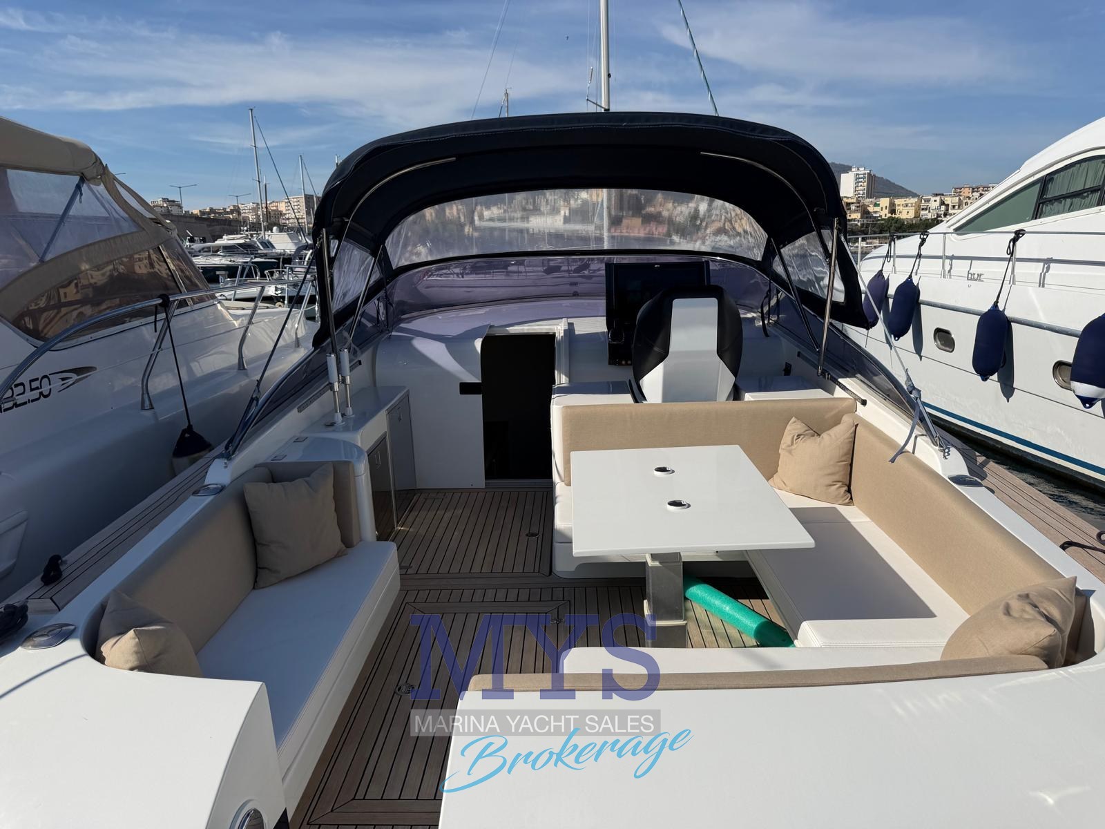 Marine Yachting Mig 38 · 1998 in vendita in Napoli e Amalfi — foto 8