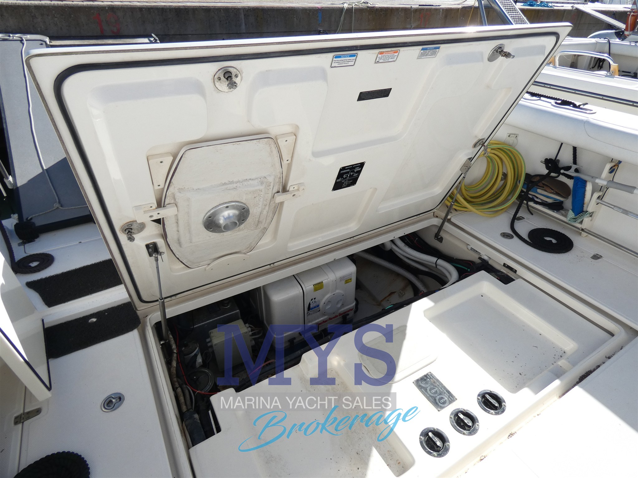 Boston Whaler 345 Conquest · 2008 en venta en Otra zona — foto 7