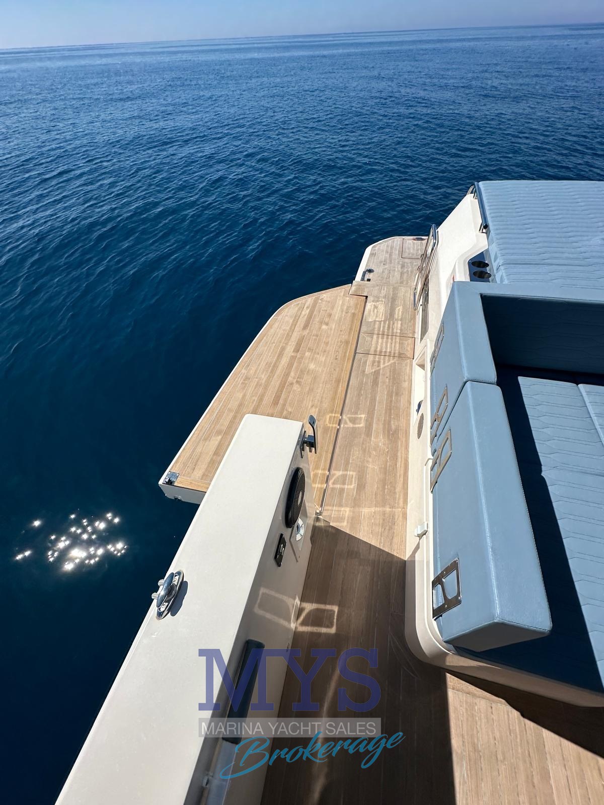 Cayman 380wa · 2025 in vendita in Altra zona — foto 4