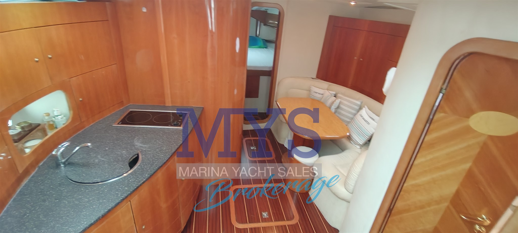 Innovazioni e Progetti Mira 43 · 2005 zu verkaufen – Neapel und Amalfi — Foto 9