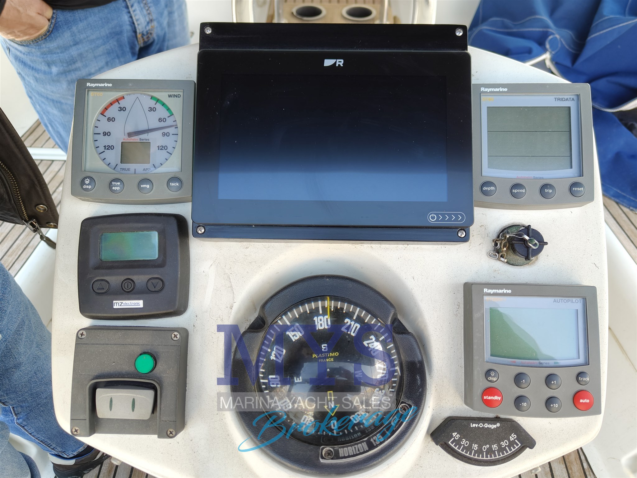 Jeanneau Sun Odyssey 43 Ds · 2002 en venta en Nápoles y Amalfi — foto 9