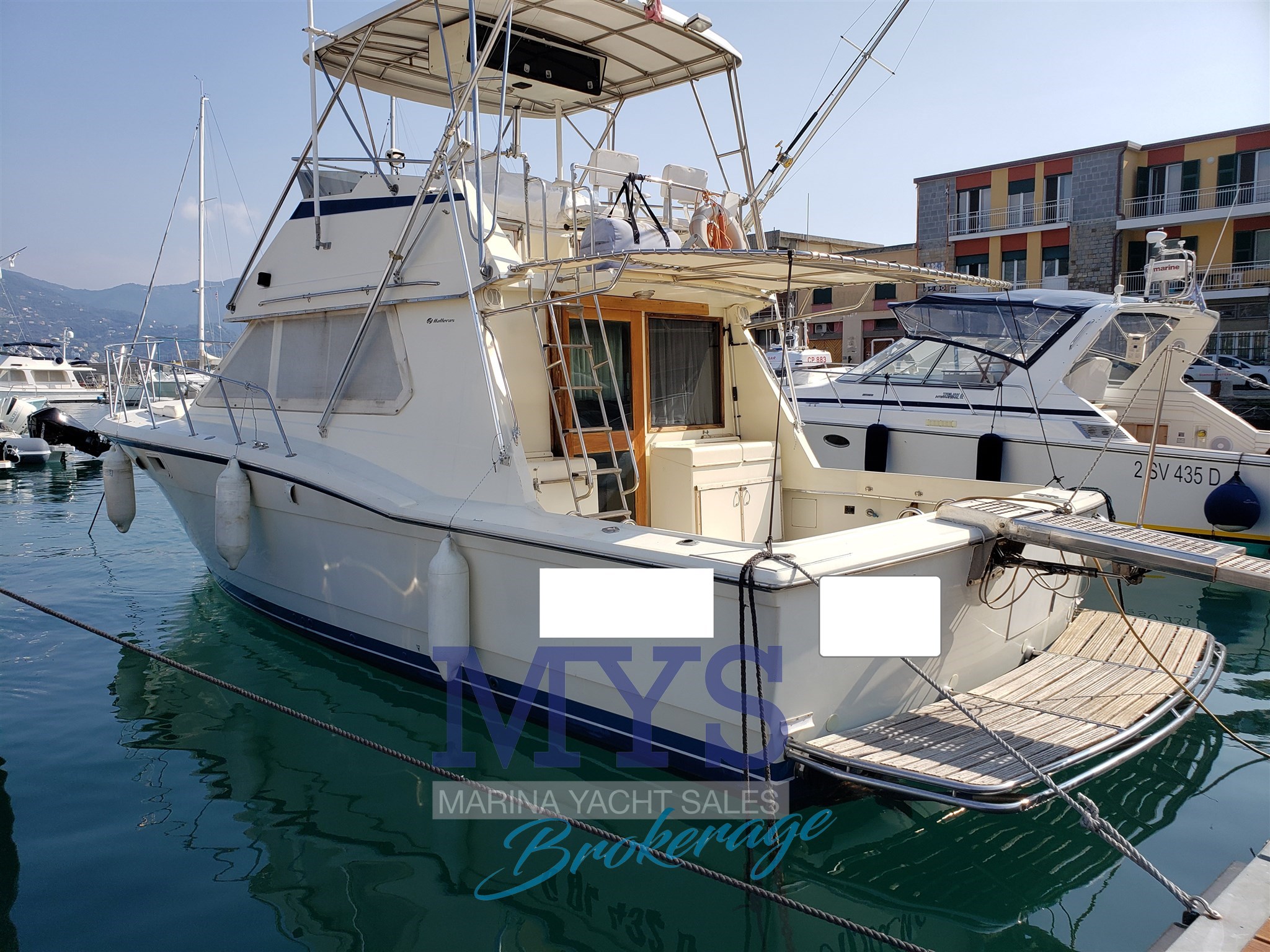 Hatteras 36 Conv. · 1986 in vendita in Liguria e Genova — foto 2