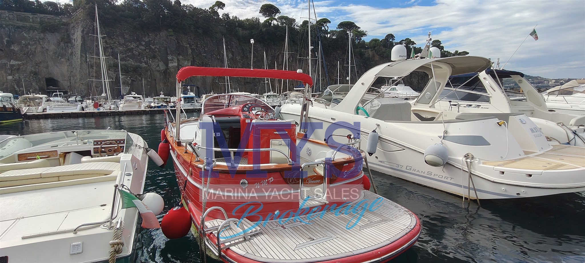 Cantieri Venere 28 Flash · 2017 en venta en Nápoles y Amalfi — foto 1