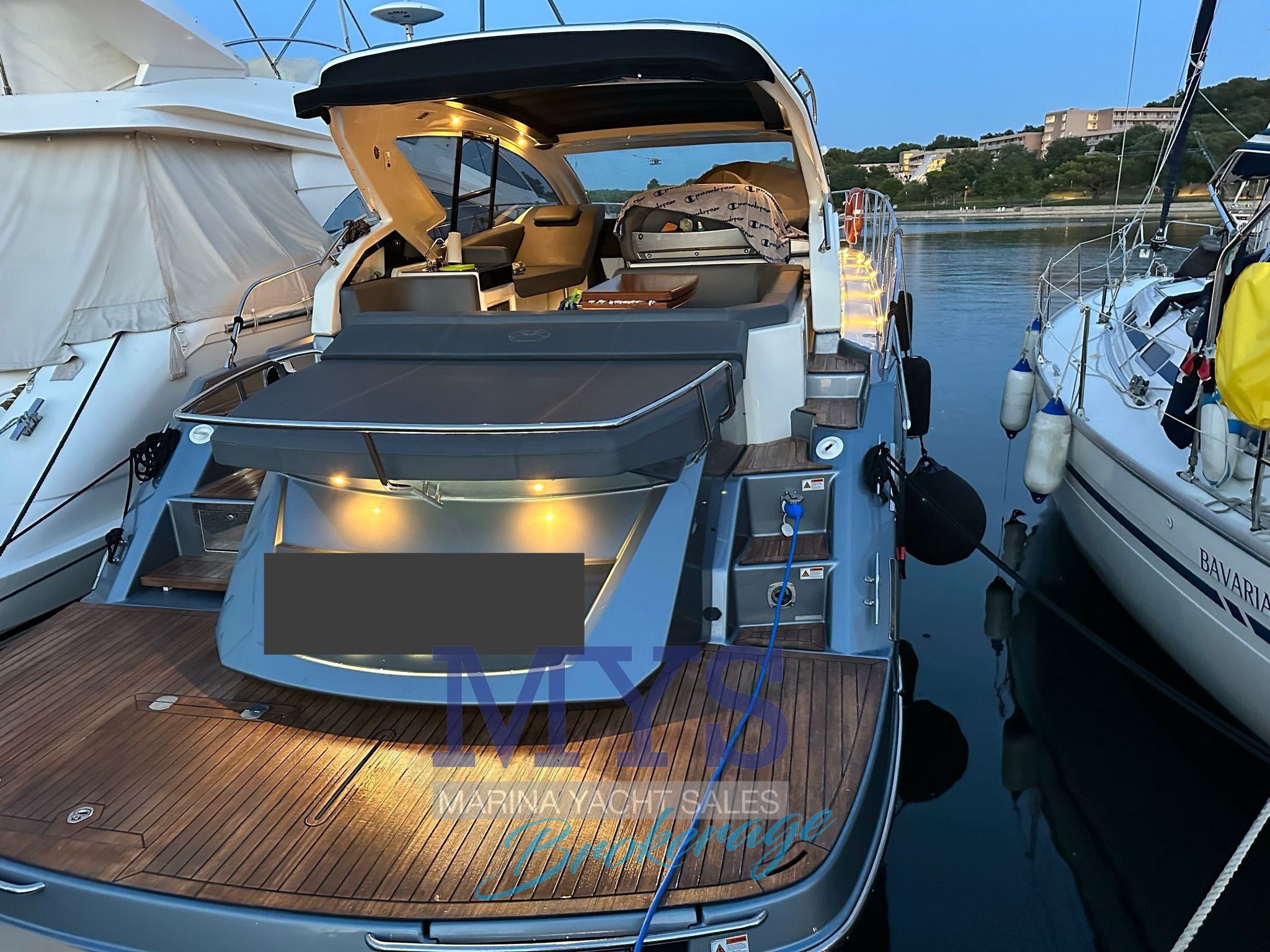 Cranchi M44 Ht · 2017 for sale in Other area — photo 3