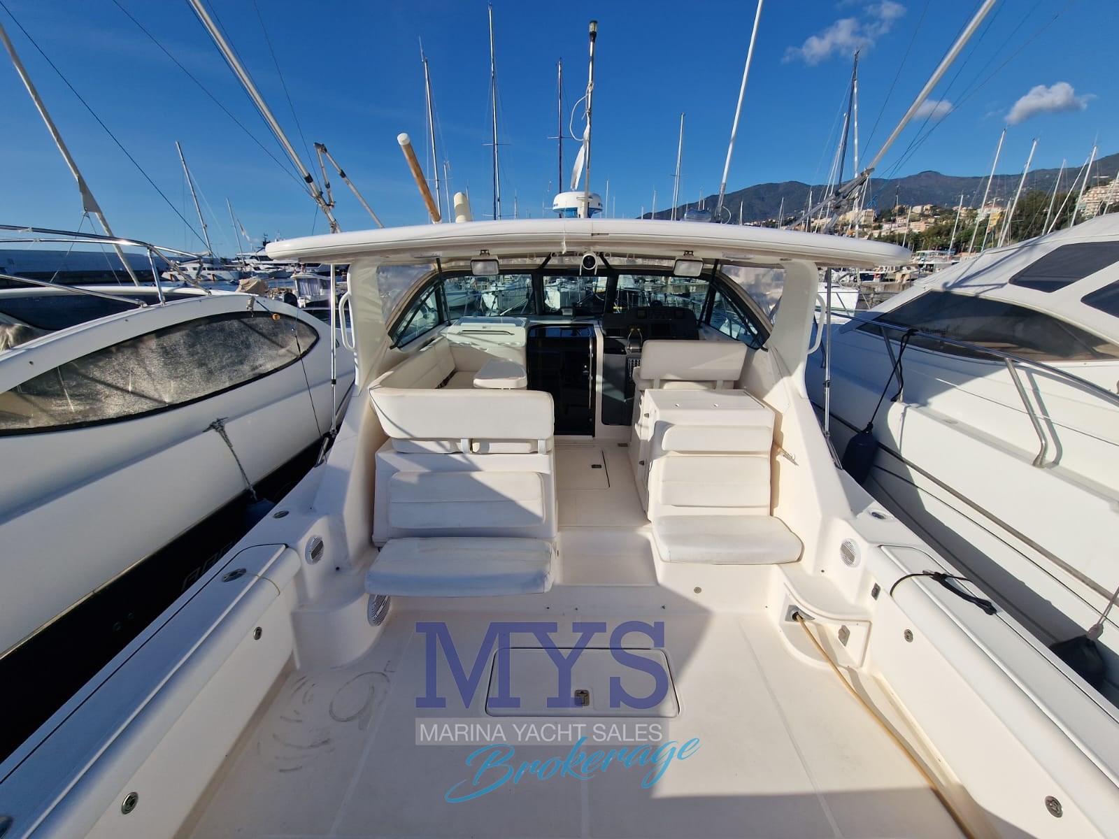 Tiara Yachts 3800 Open · 2004 en venta en Liguria y Génova — foto 3