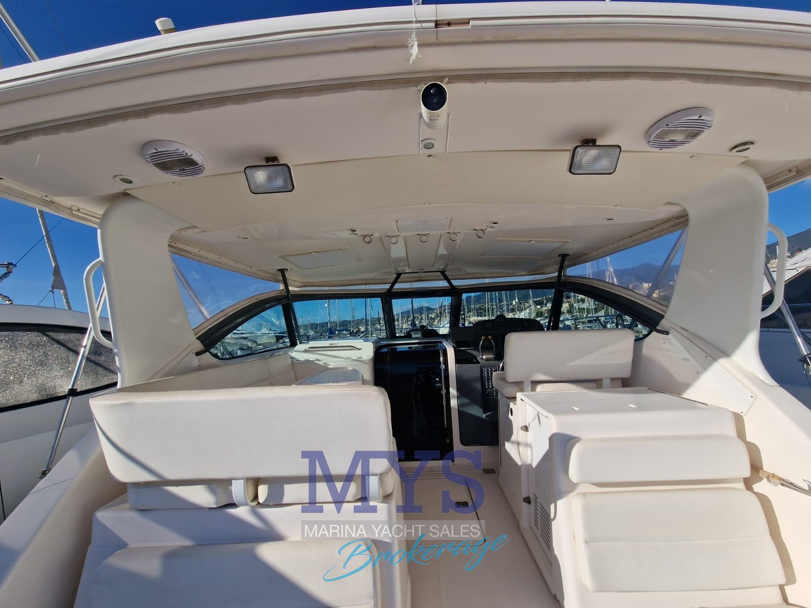 Tiara Yachts 3800 Open · 2004 en venta en Liguria y Génova — foto 4