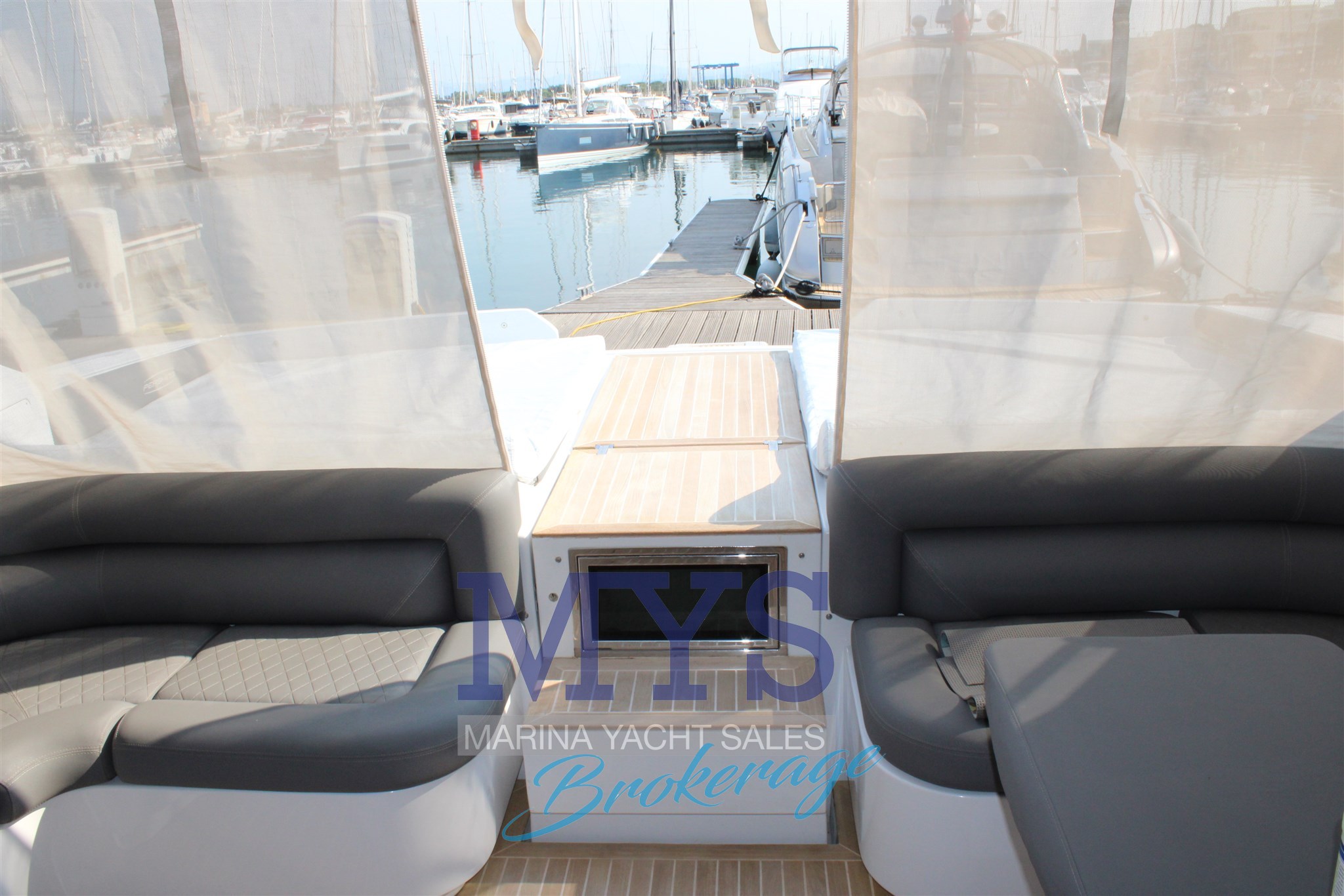Pershing 54' · 1998 zu verkaufen – Andere Region — Foto 6