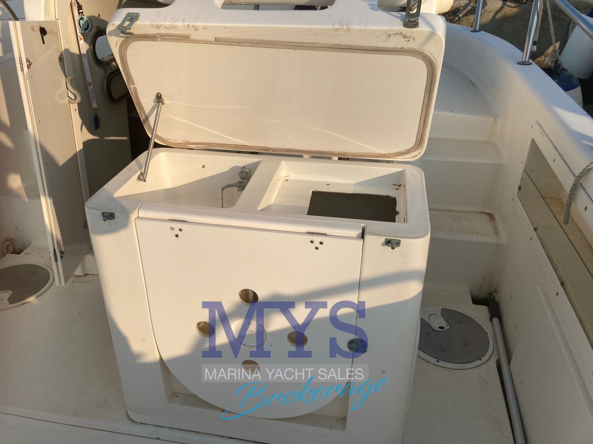 Tecnomariner Stealth Mythos · 1998 for sale in Other area — photo 7