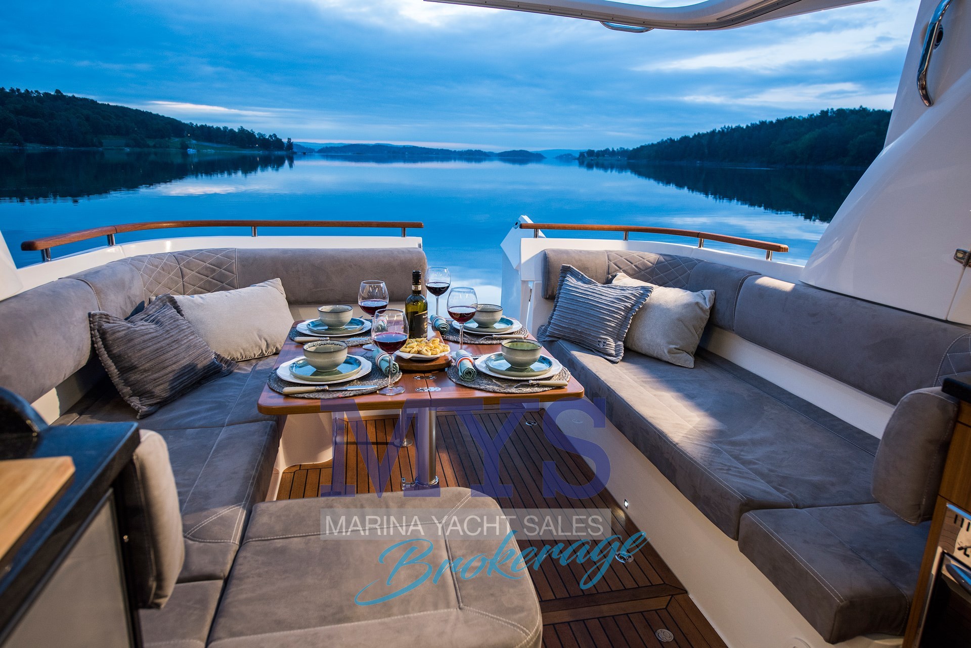 Marex 360 Cabriolet Cruiser · 2025 in vendita in Altra zona — foto 8