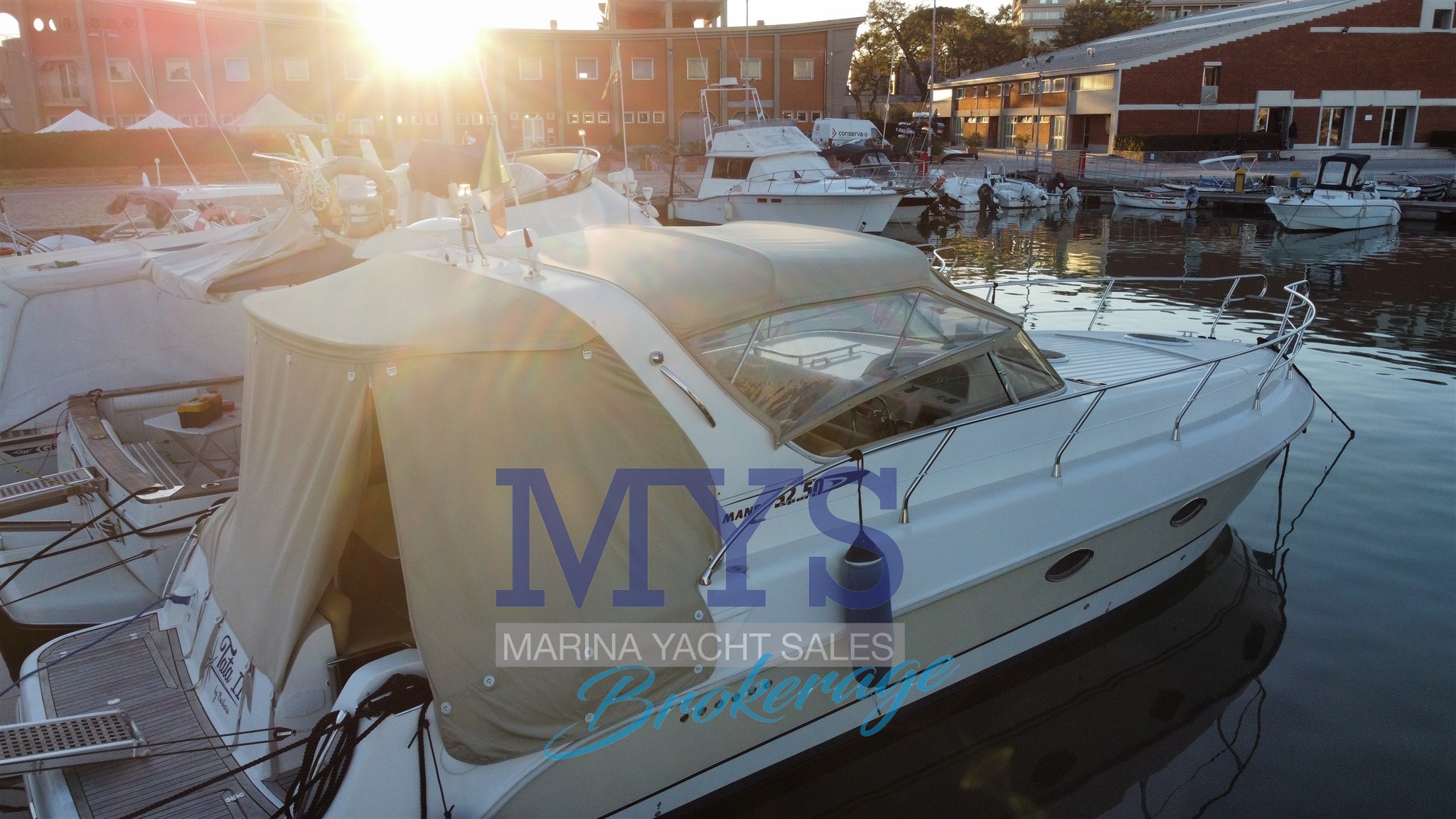 Manò Marine 32.50 · 2009 zu verkaufen – Andere Region — Foto 3