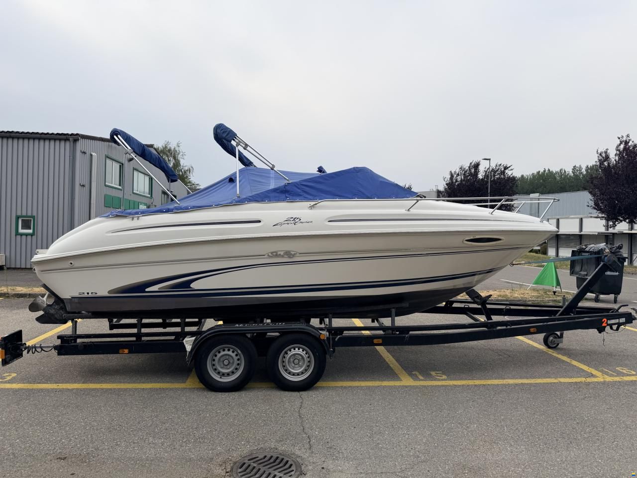 Sea Ray 215 EC · 1999 zu verkaufen – Andere Region — Foto 3