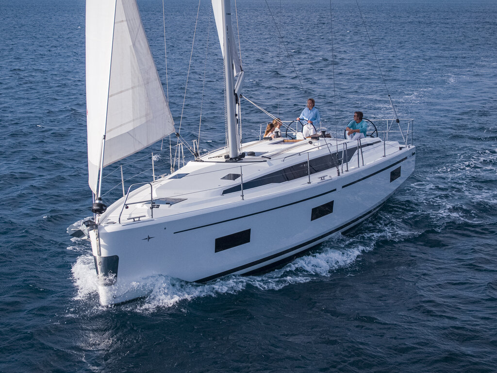 Bavaria C42 · 2026 zu verkaufen – Andere Region — Foto 1