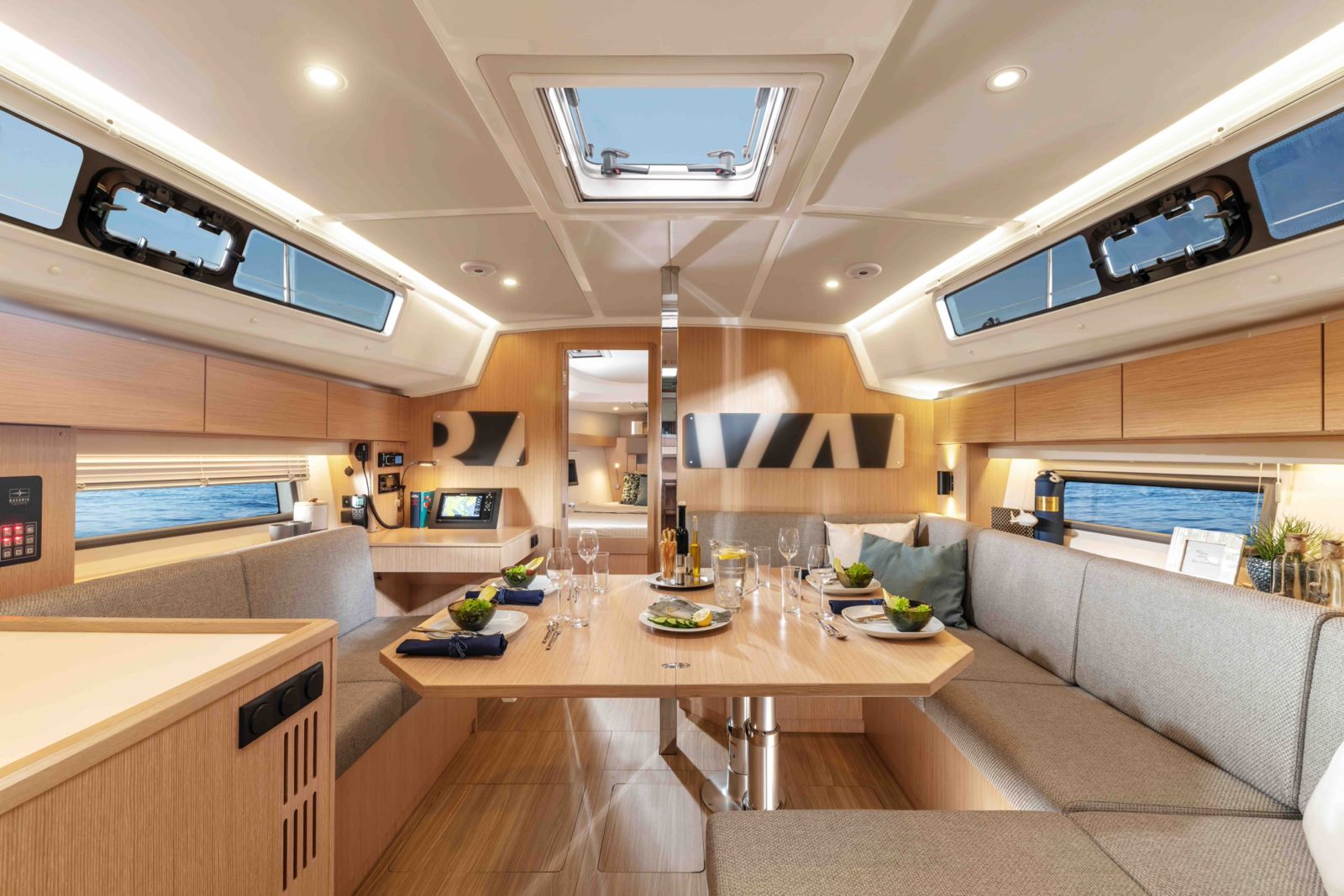 Bavaria C42 · 2026 zu verkaufen – Andere Region — Foto 2