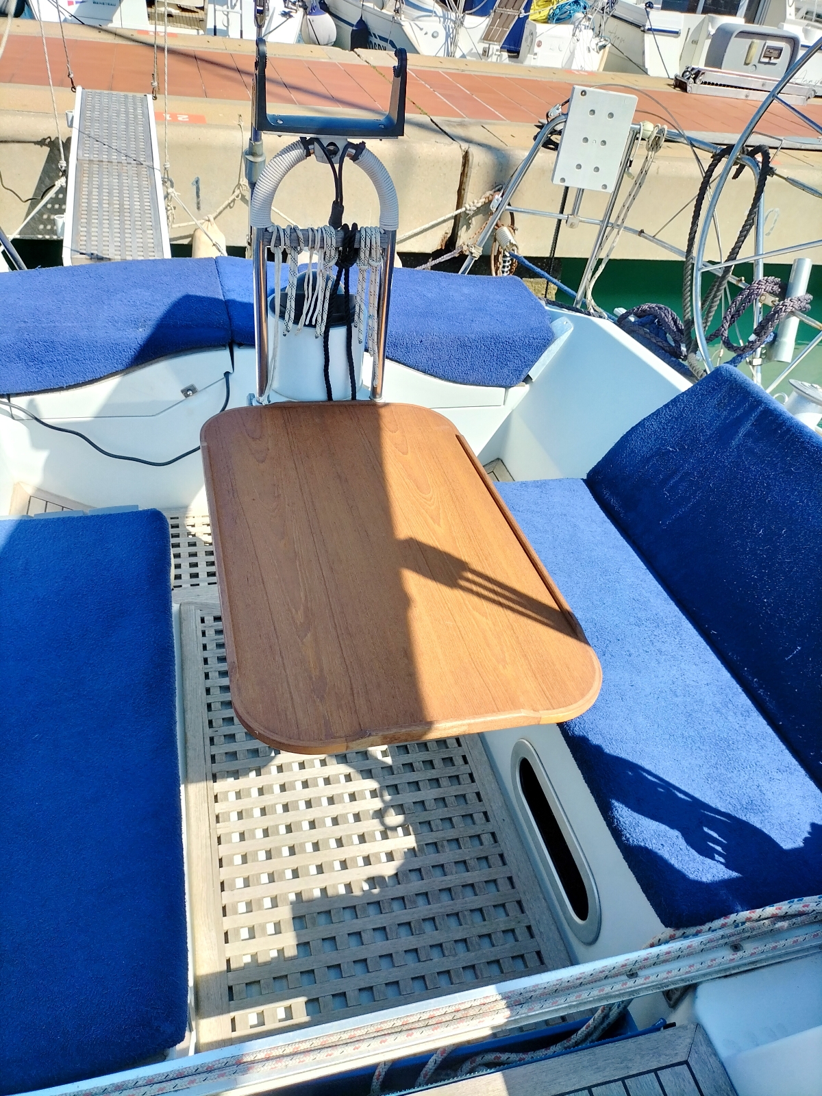 Comar Comet 12 · 1985 en venta en Otra zona — foto 4