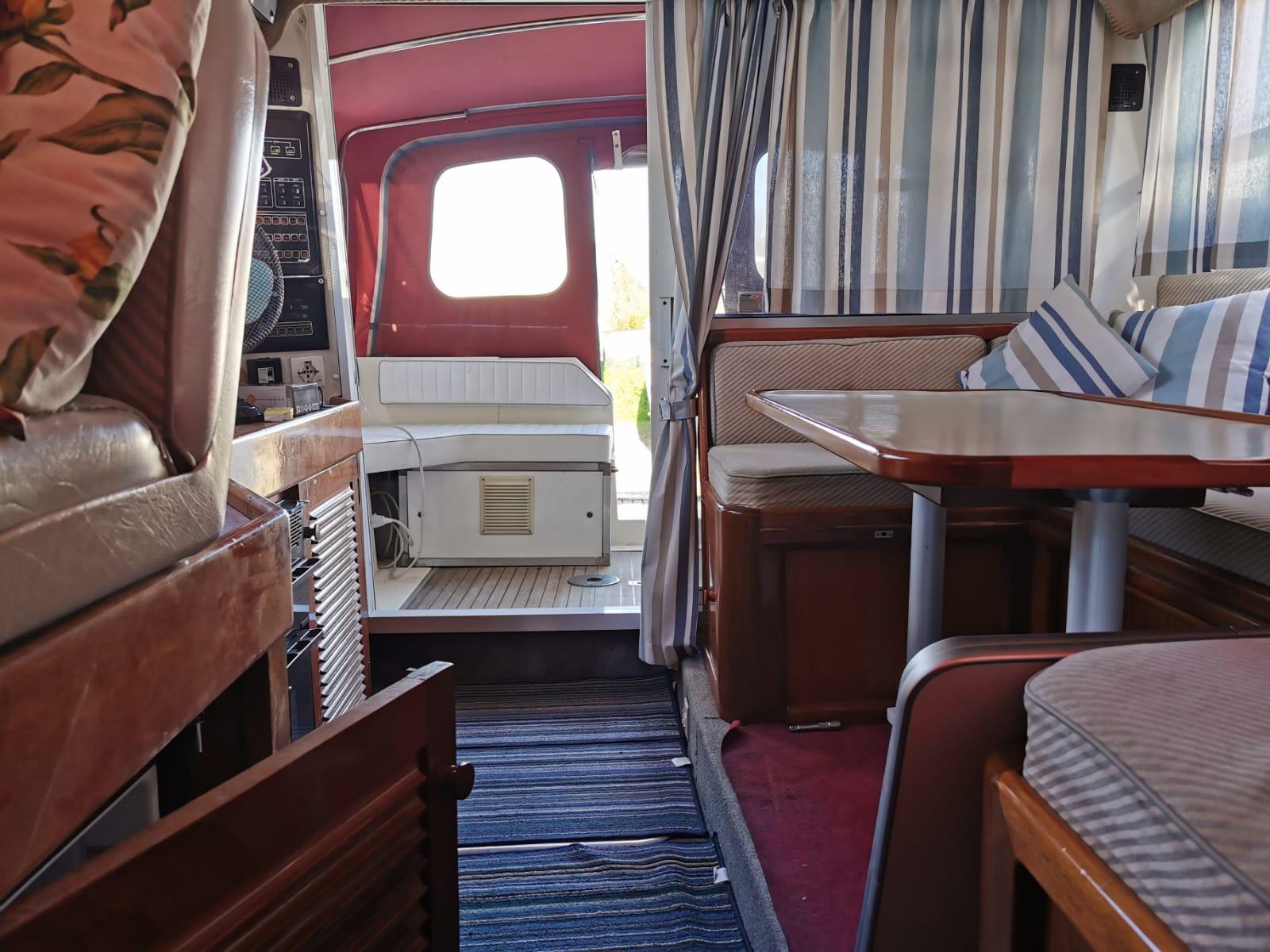 Sealine Statesman 305 · 1988 in vendita in Altra zona — foto 3