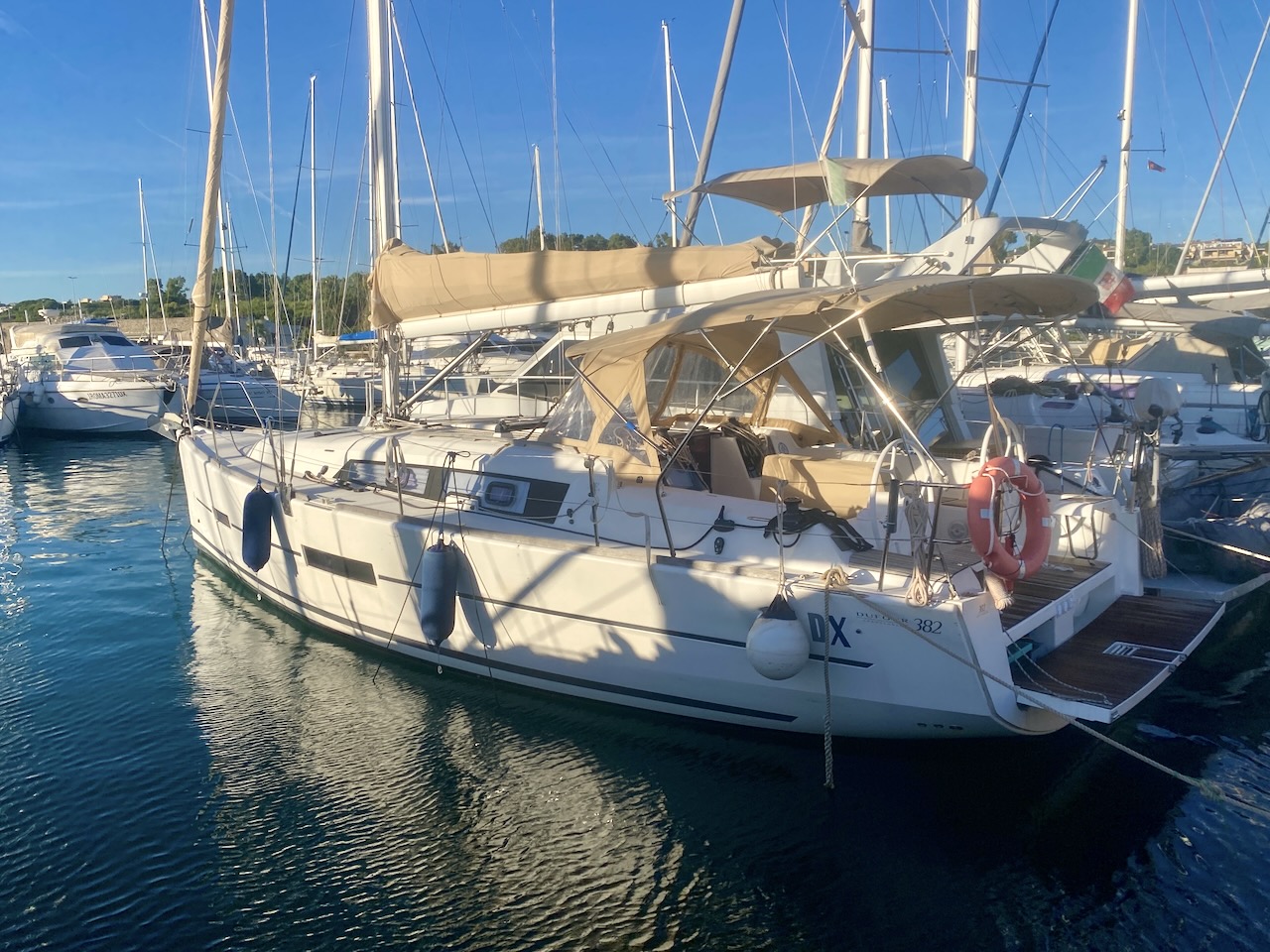 Dufour 382 Grand Large · 2017 zu verkaufen – Andere Region — Foto 2