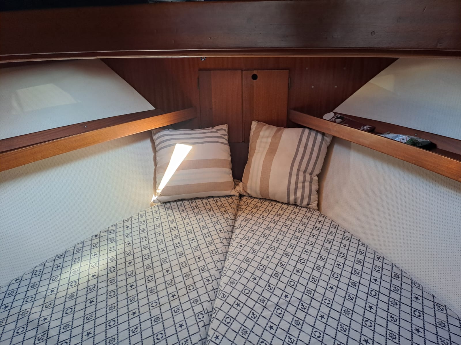 Robalo Royal Cruiser 34 · 1975 zu verkaufen – Andere Region — Foto 7