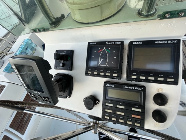 Beneteau Oceanis 393 Clipper · 2002 zu verkaufen – Andere Region — Foto 3