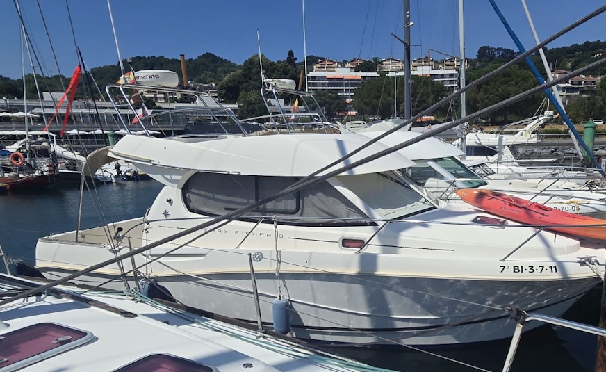 Jeanneau Merry Fisher 800 · 2011 en venta en Asturias, Cantabria y País Vasco — foto 1