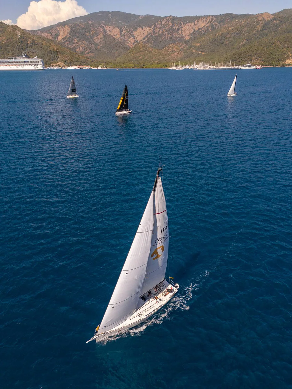 Beneteau First 40 Jason · 2011 en venta en Turquía — foto 3