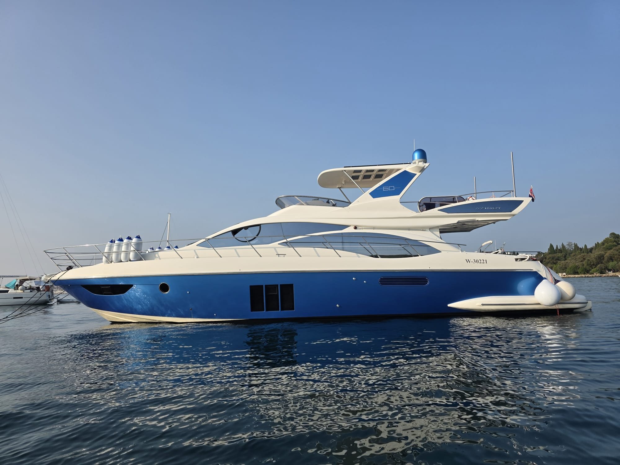 Azimut 58 (60) Fly · 2007 in vendita in Croazia — foto 1