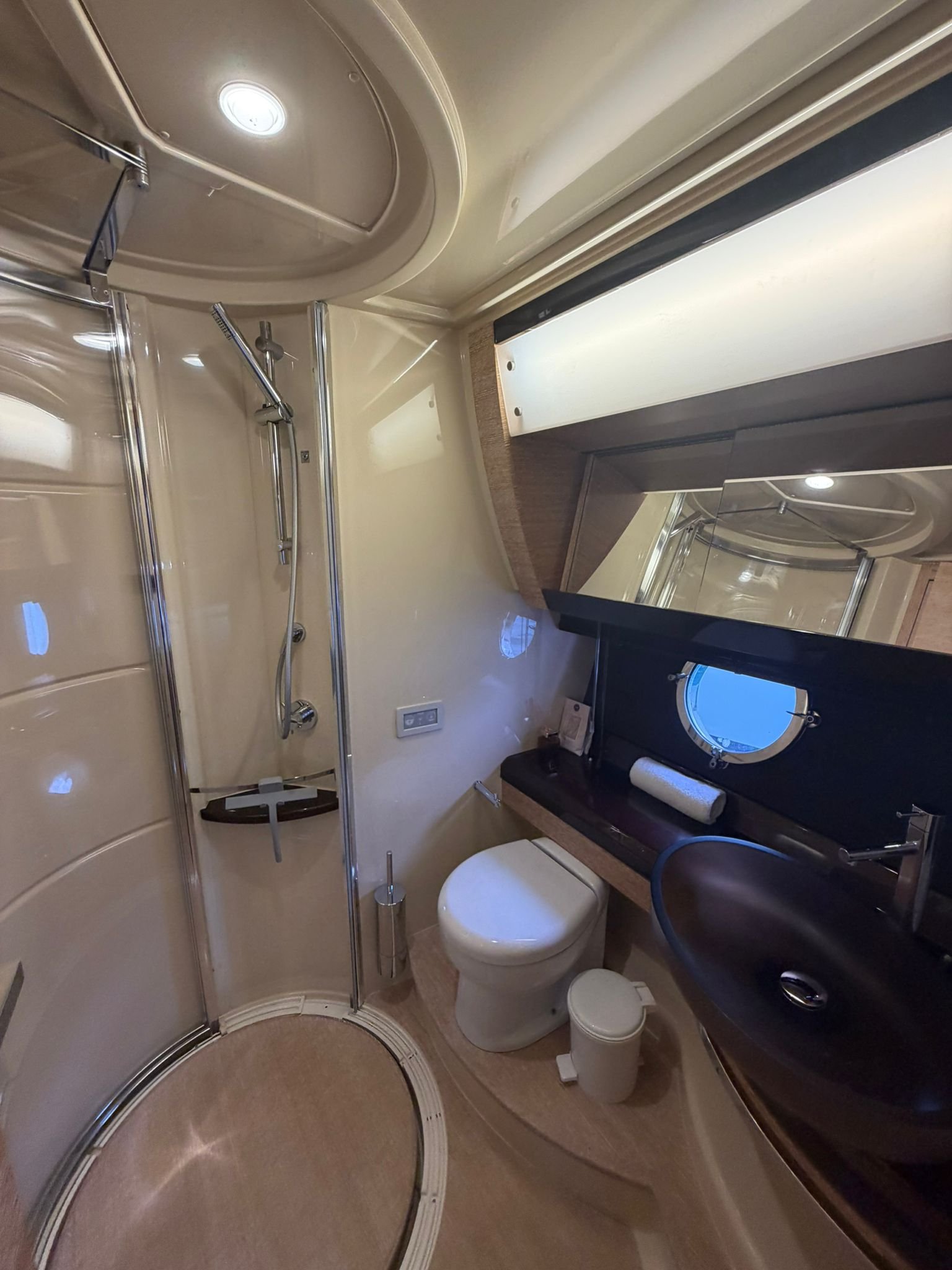 Azimut 60 Fly · 2015 zu verkaufen – Kroatien — Foto 5
