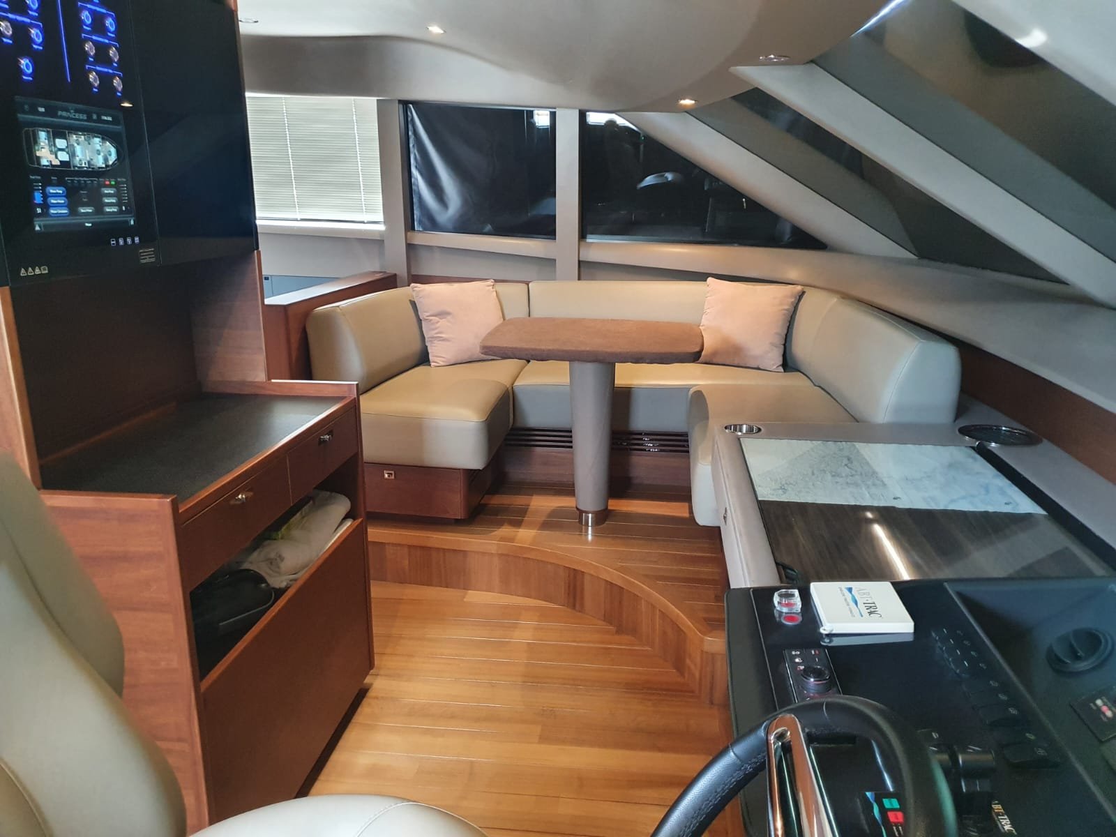 Princess 88 Fly · 2019 zu verkaufen – Kroatien — Foto 8