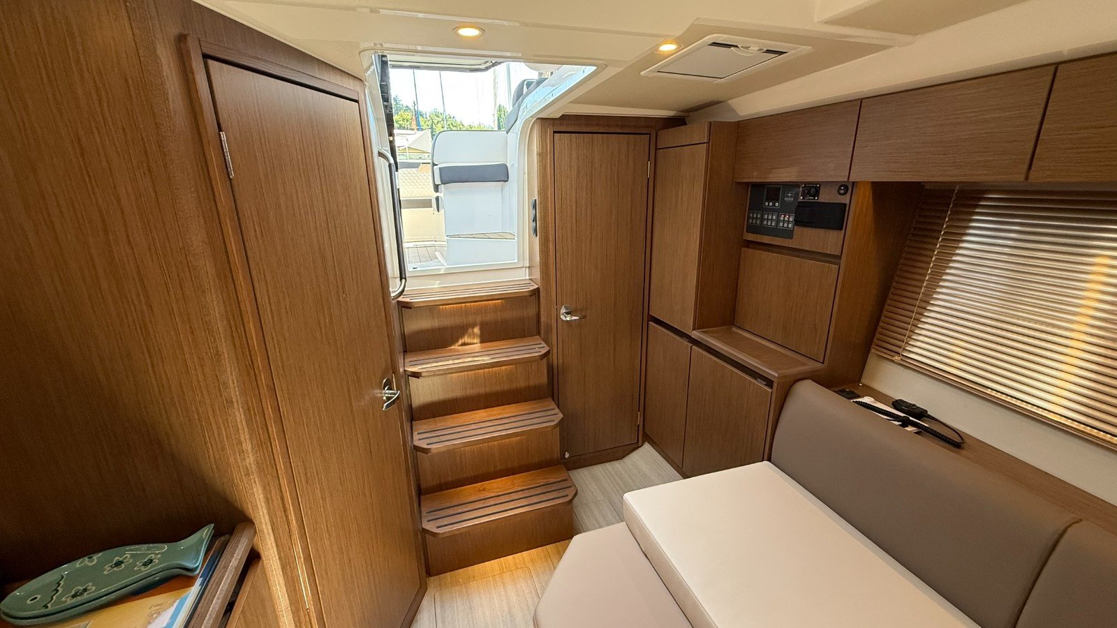 Bavaria SR 35 HT · 2025 in vendita in Croazia — foto 8