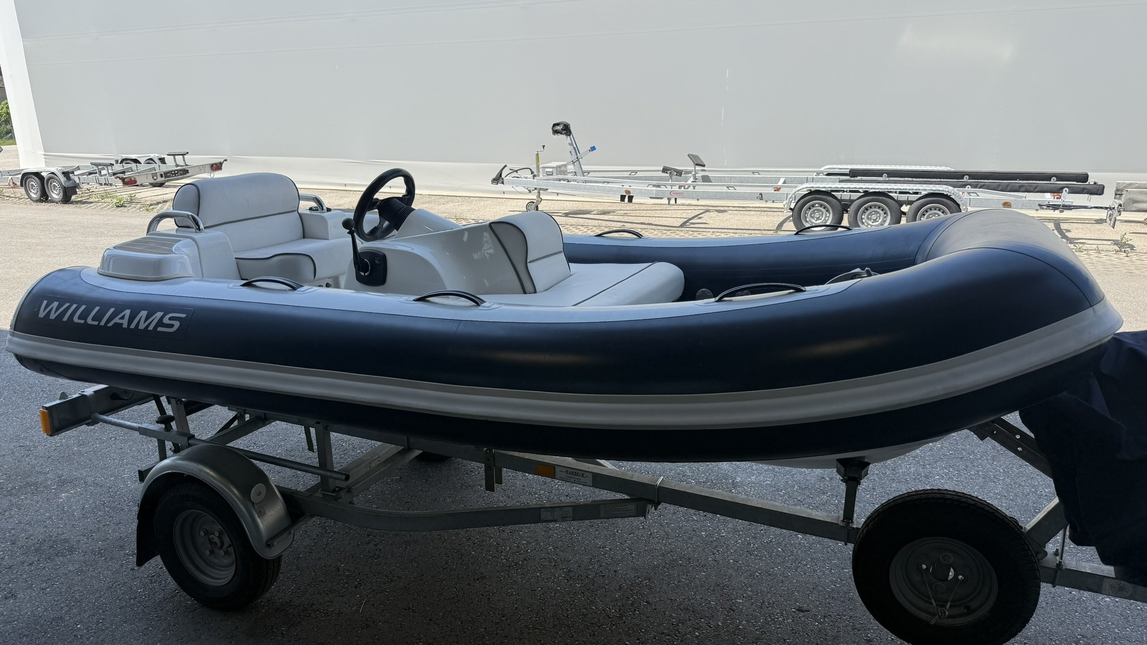Williams 325 Turbo Jet · 2010 en venta en Croacia — foto 1
