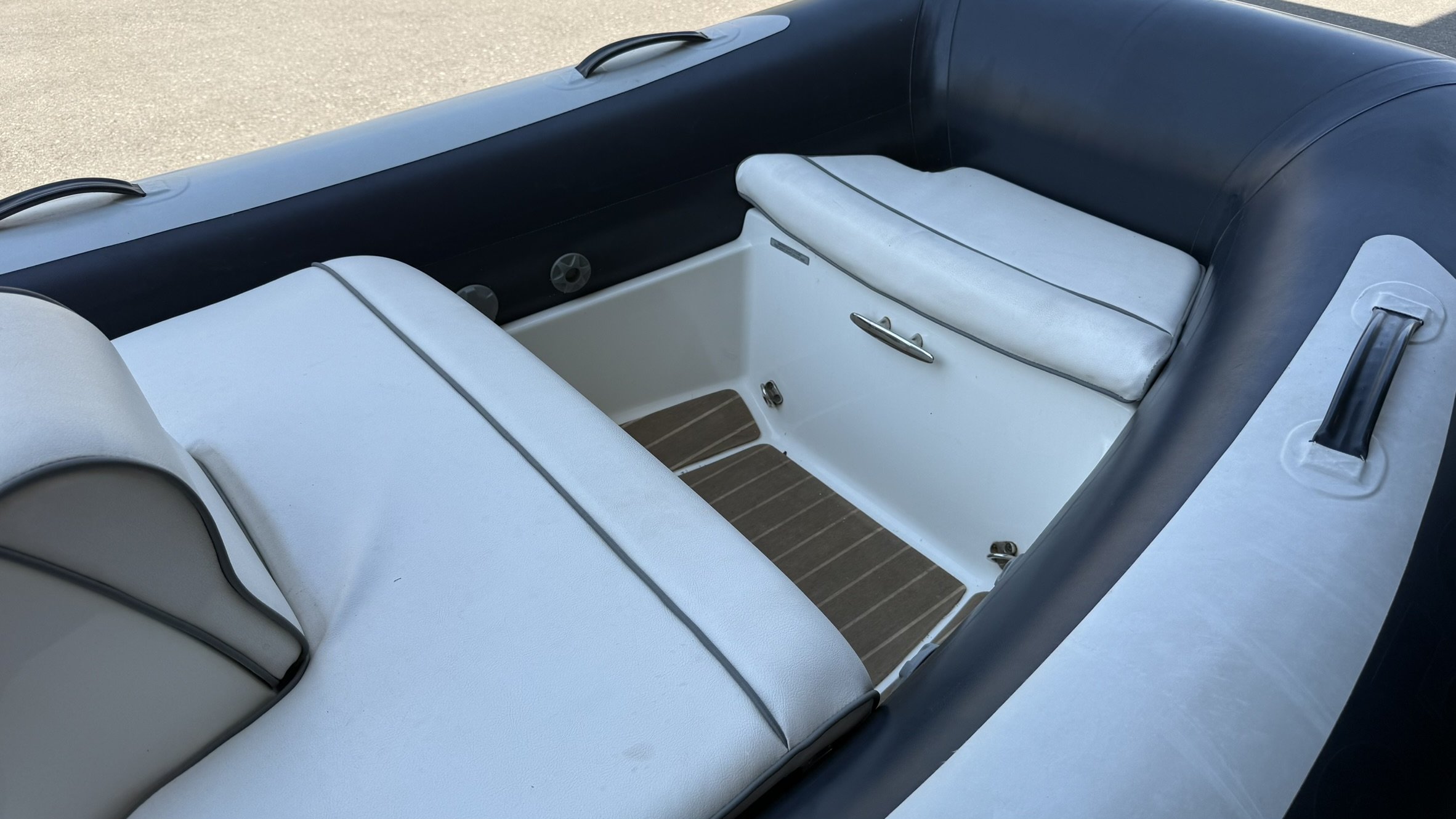 Williams 325 Turbo Jet · 2010 en venta en Croacia — foto 5