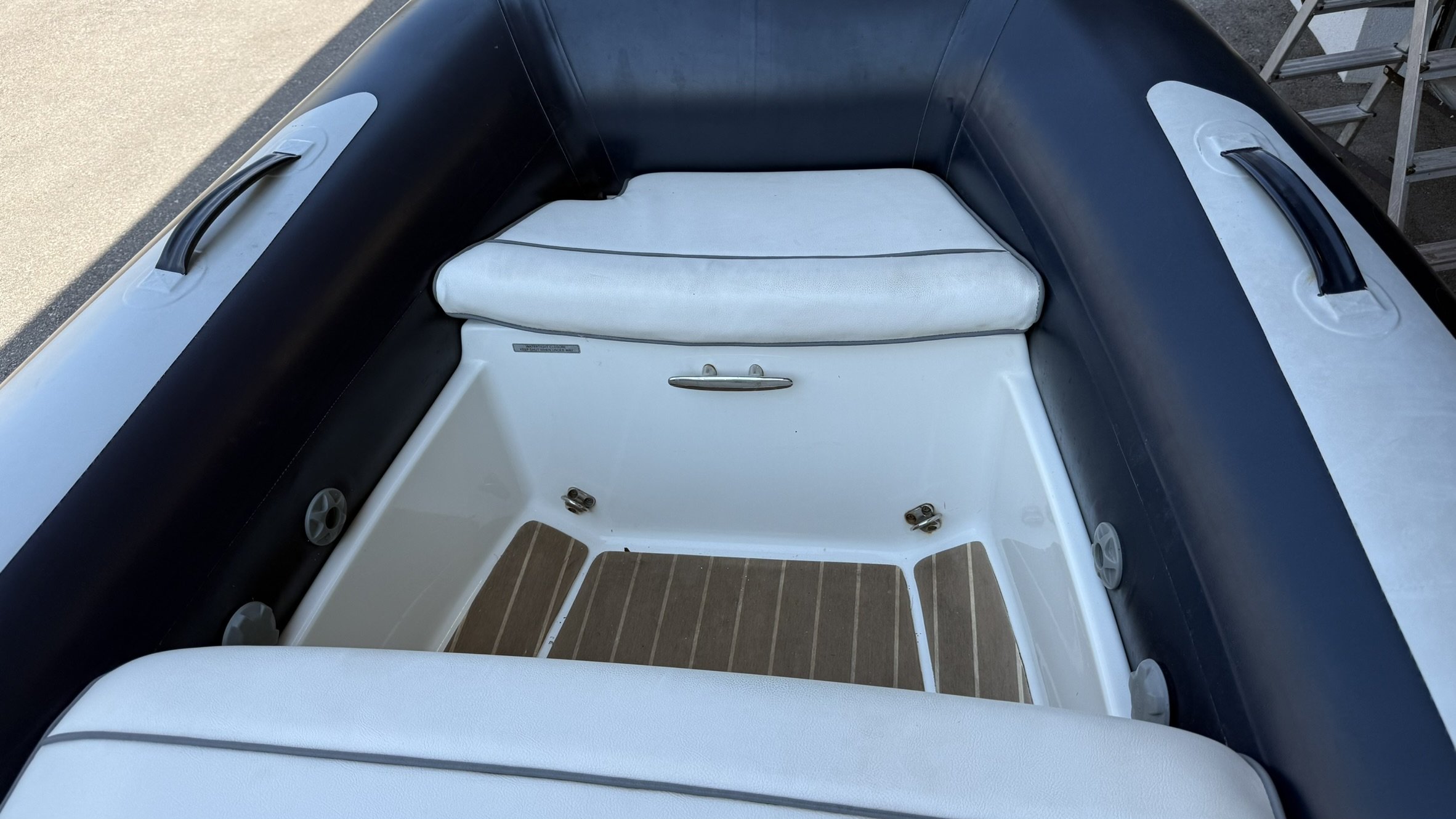 Williams 325 Turbo Jet · 2010 en venta en Croacia — foto 8