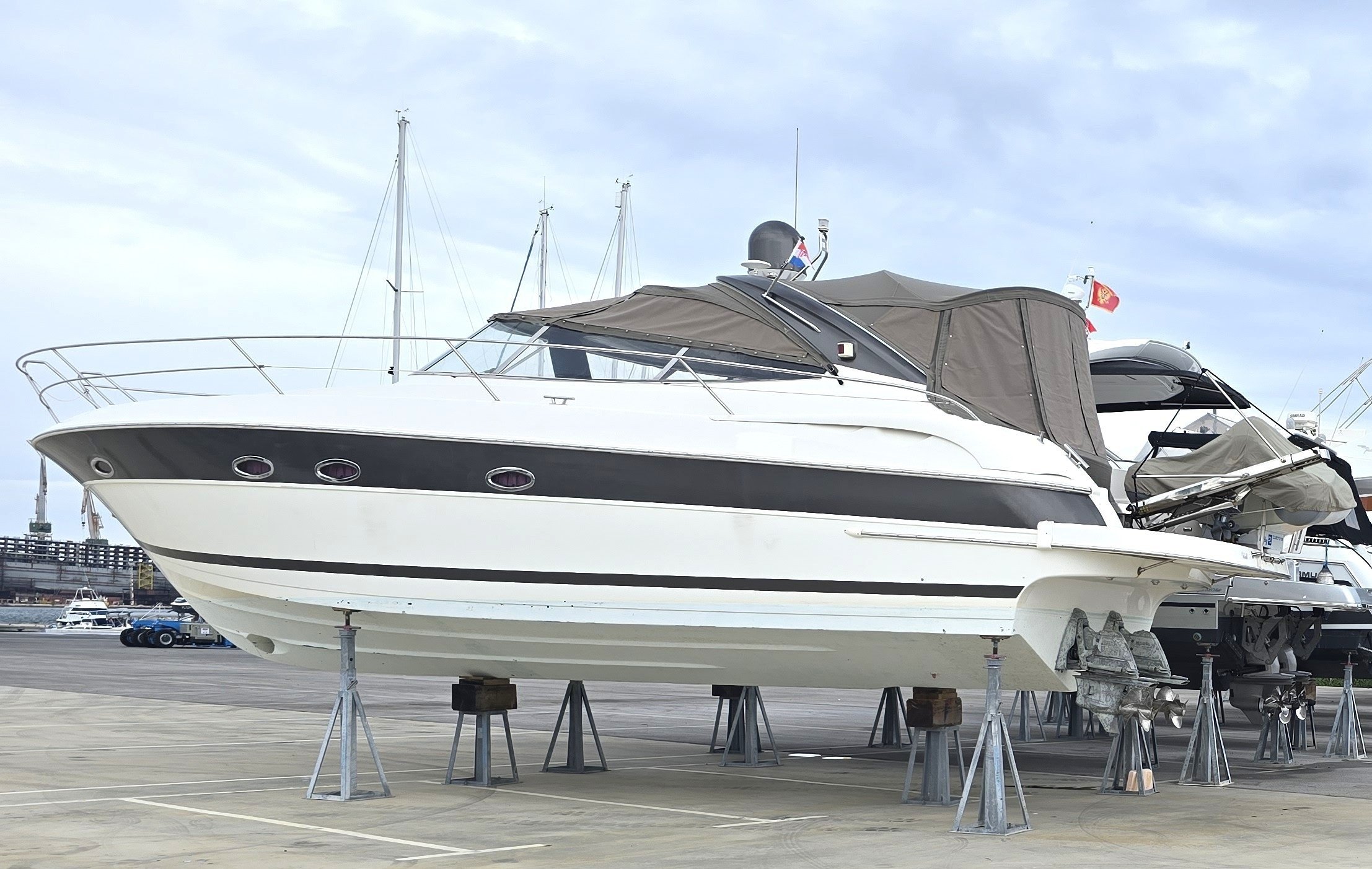 Bavaria 37 Sport · 2009 in vendita in Croazia — foto 1