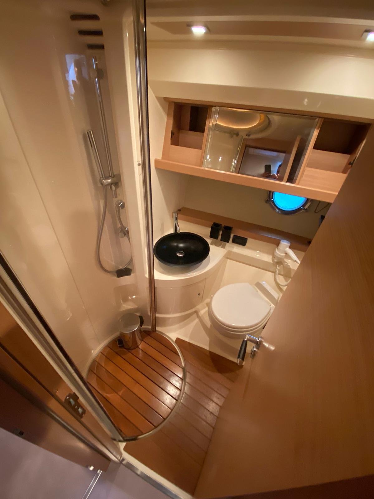 Azimut 43 Fly · 2005 for sale in Croatia — photo 3