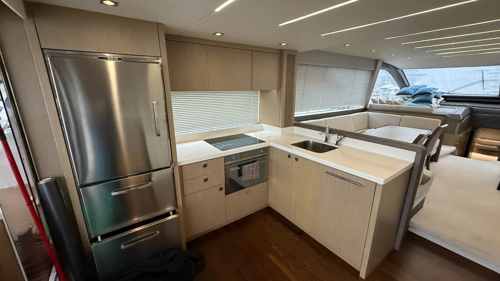 Sunseeker 66 Manhattan · 2017 zu verkaufen – Kroatien — Foto 4