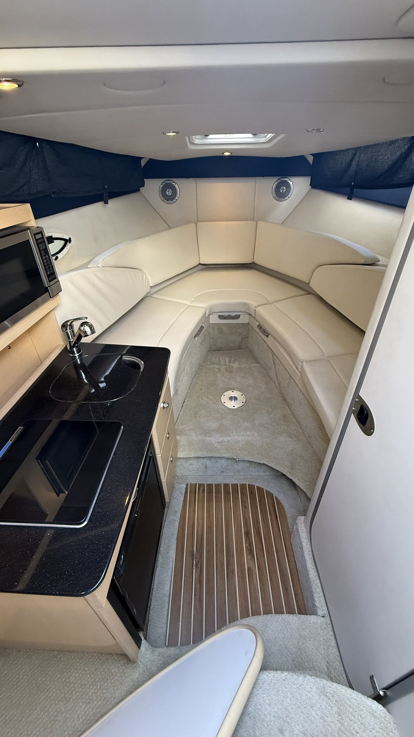 Bayliner 255 CU · 2012 en venta en Otra zona — foto 2