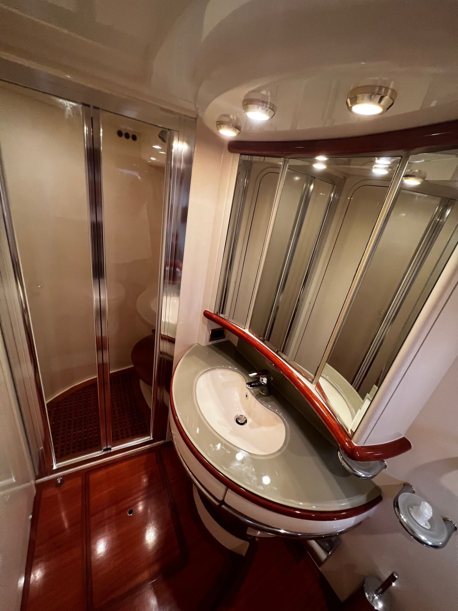 Azimut 62 Fly · 2005 for sale in Croatia — photo 8