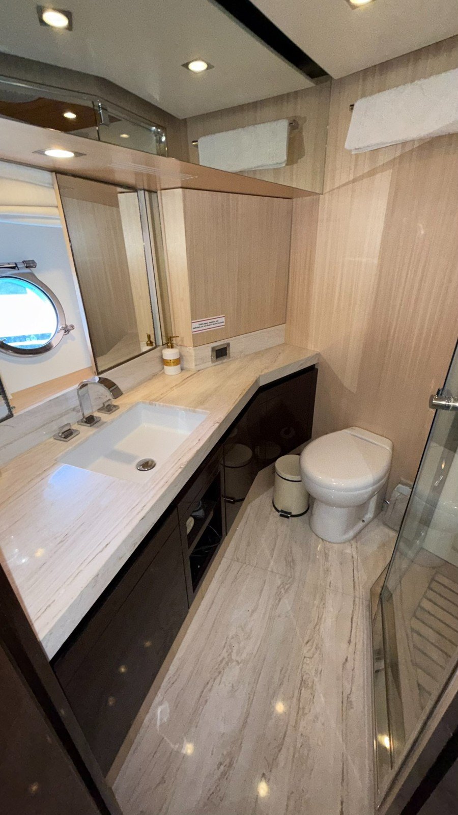 Azimut 84 Fly · 2016 zu verkaufen – Kroatien — Foto 10