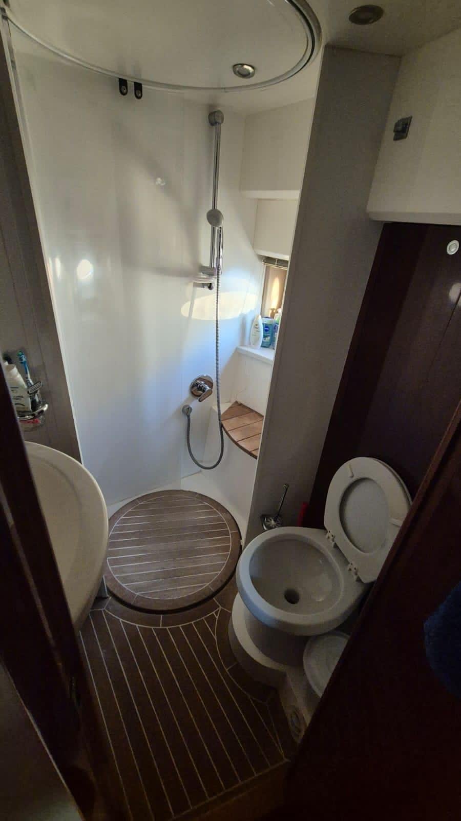 Princess V45 · 2008 en venta en Croacia — foto 7