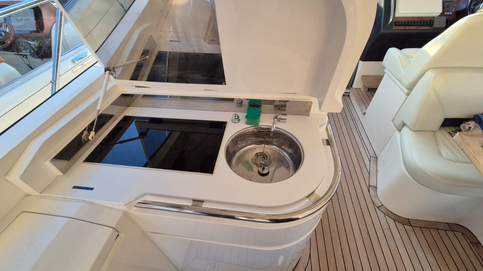 Princess V45 · 2008 en venta en Croacia — foto 8