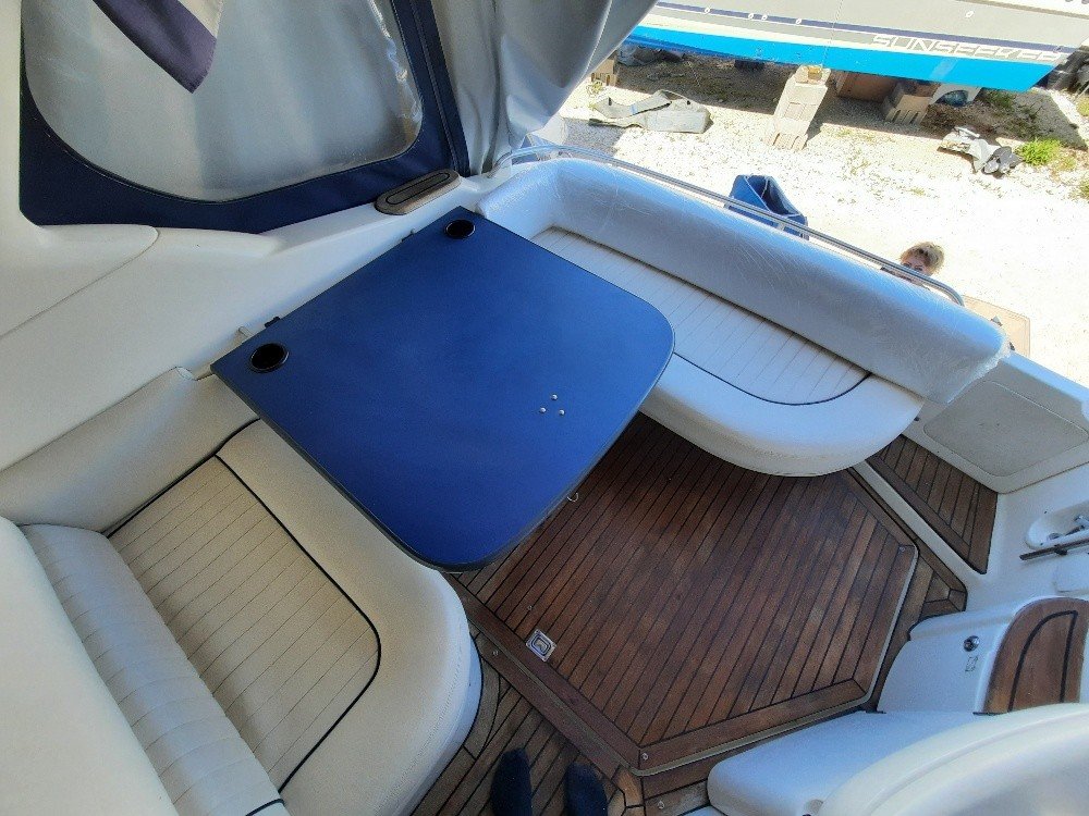 Sealine S28 · 2004 for sale in Croatia — photo 4
