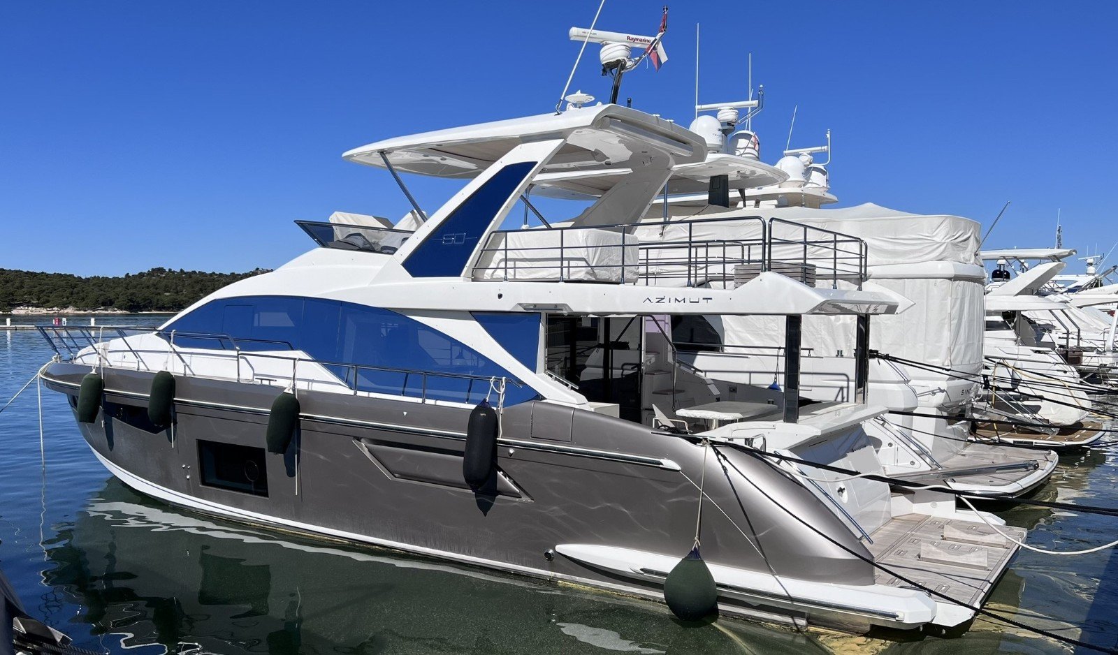 Azimut 60 Fly · 2018 en venta en Croacia — foto 1
