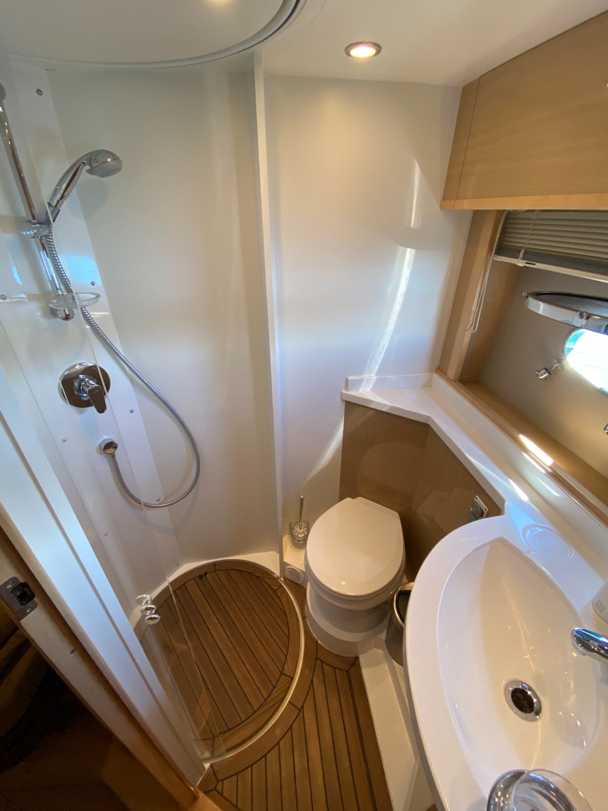 Princess V45 · 2010 en venta en Croacia — foto 6