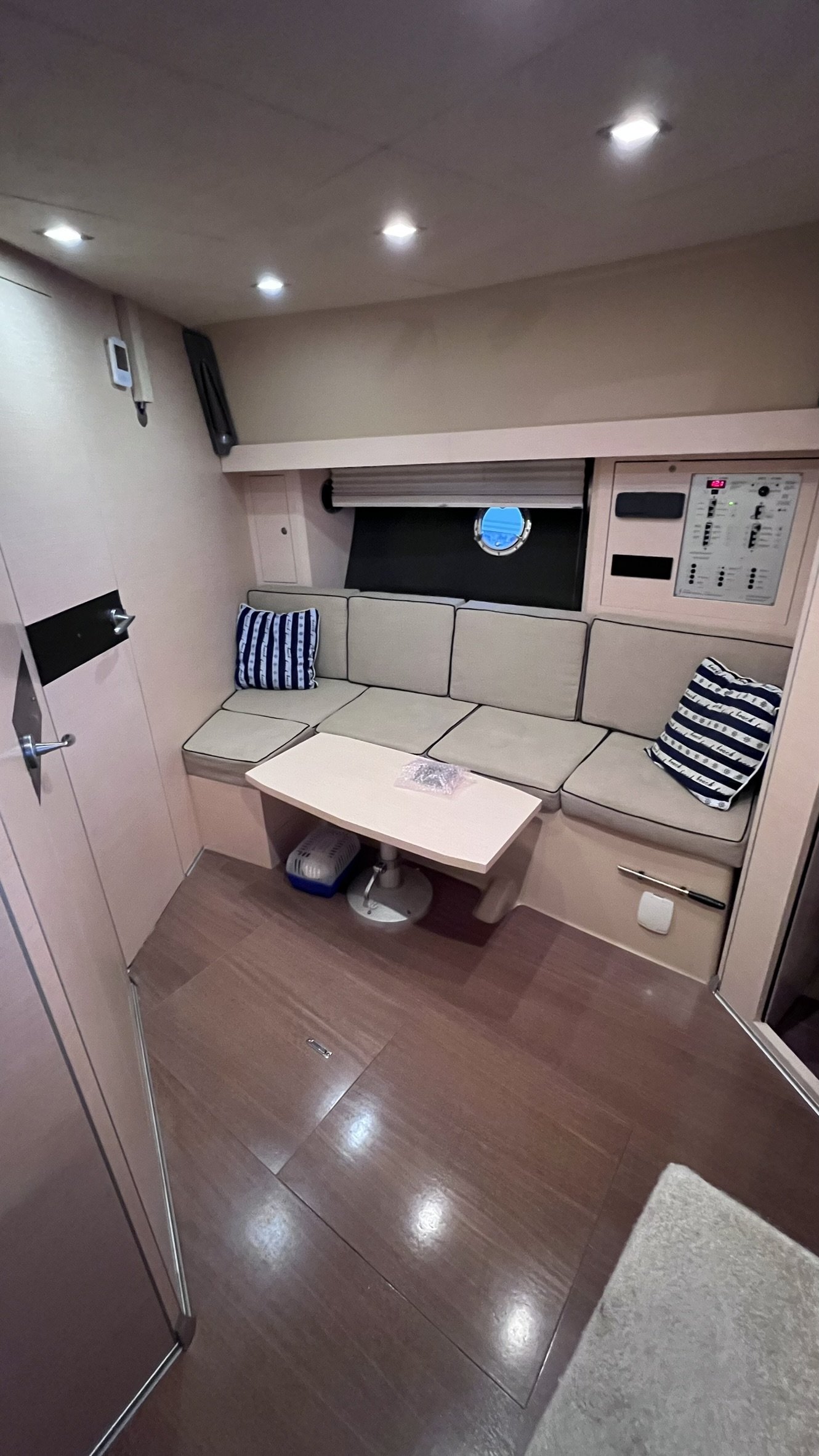 Cranchi M 38 HT · 2013 zu verkaufen – Kroatien — Foto 4