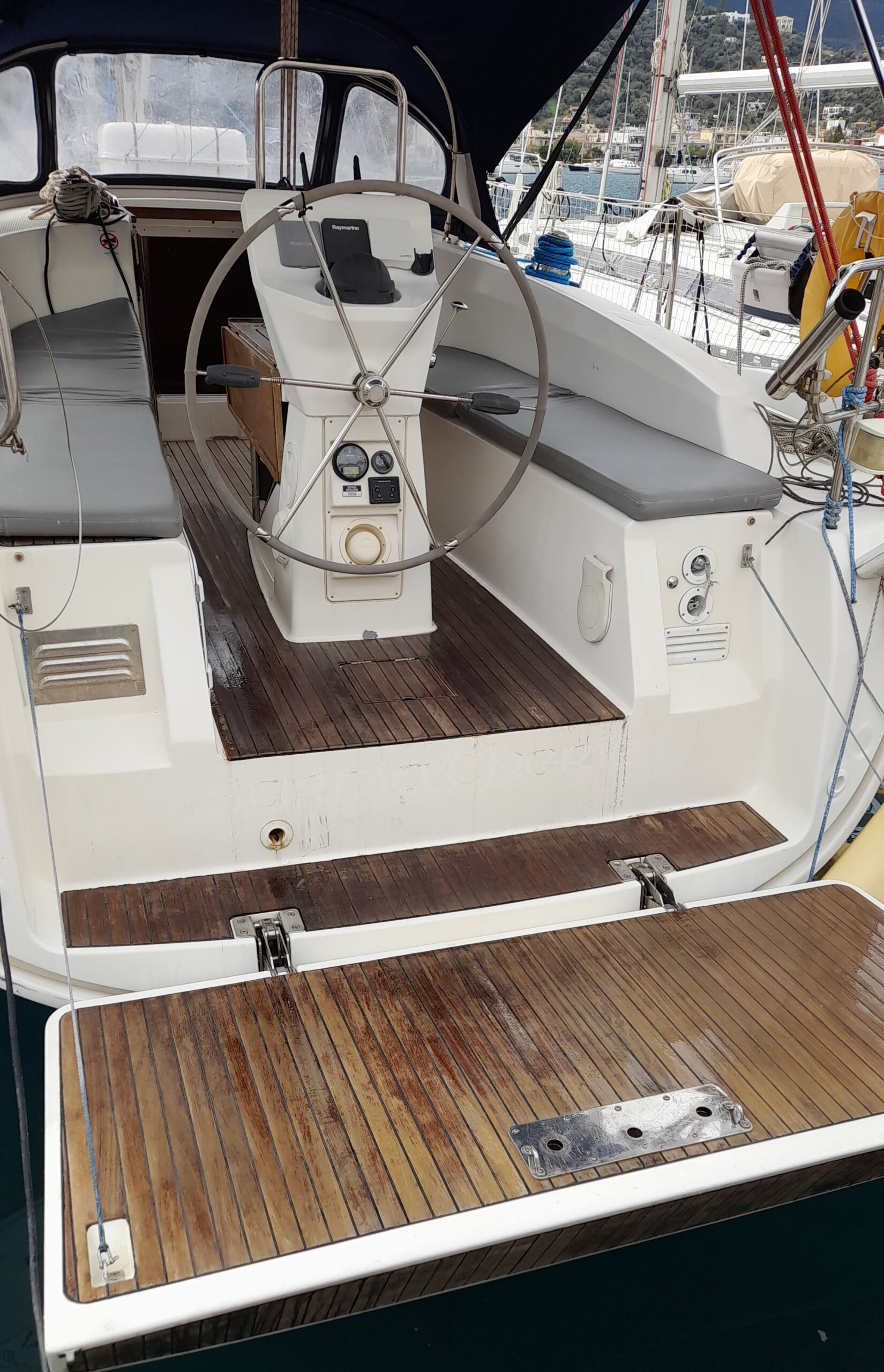 Bavaria Cruiser 32 · 2011 in vendita in Atene e Golfo Saronico — foto 5