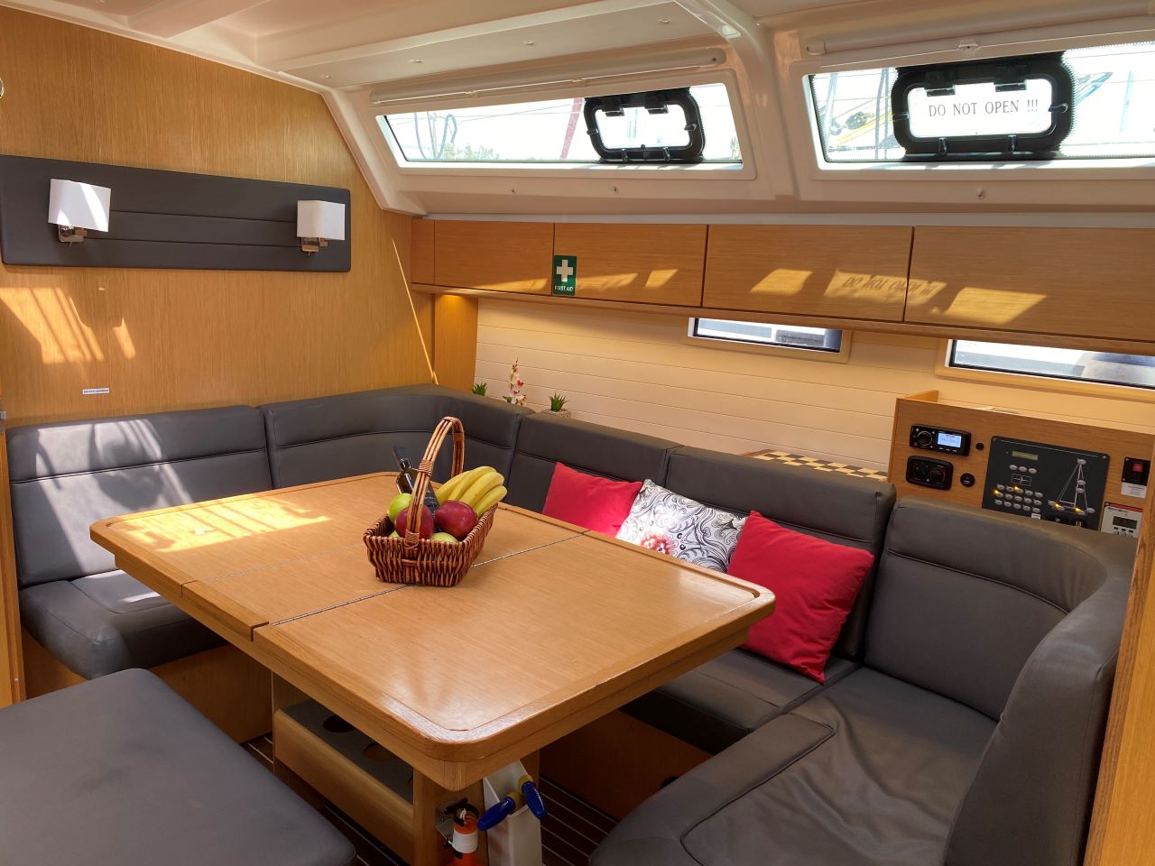 Bavaria Cruiser 46 · 2017 zu verkaufen – Athen und Saronischer Golf — Foto 5