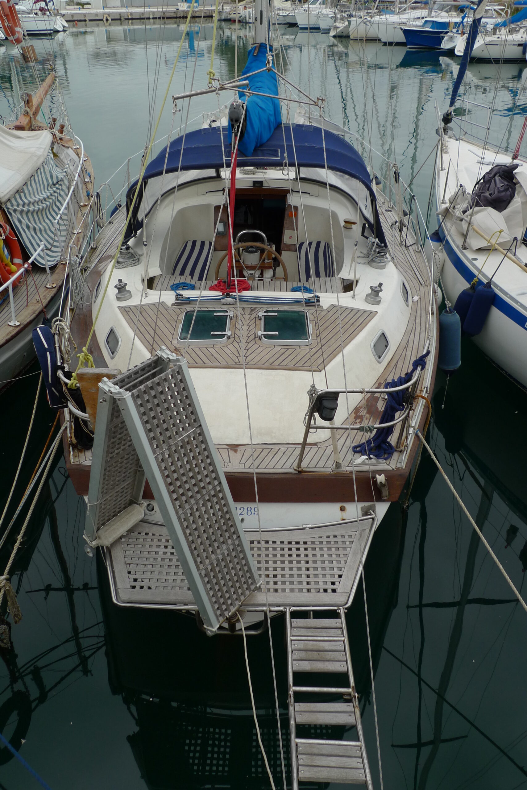 Colvic Countess 37 · 1987 zu verkaufen – Athen und Saronischer Golf — Foto 2