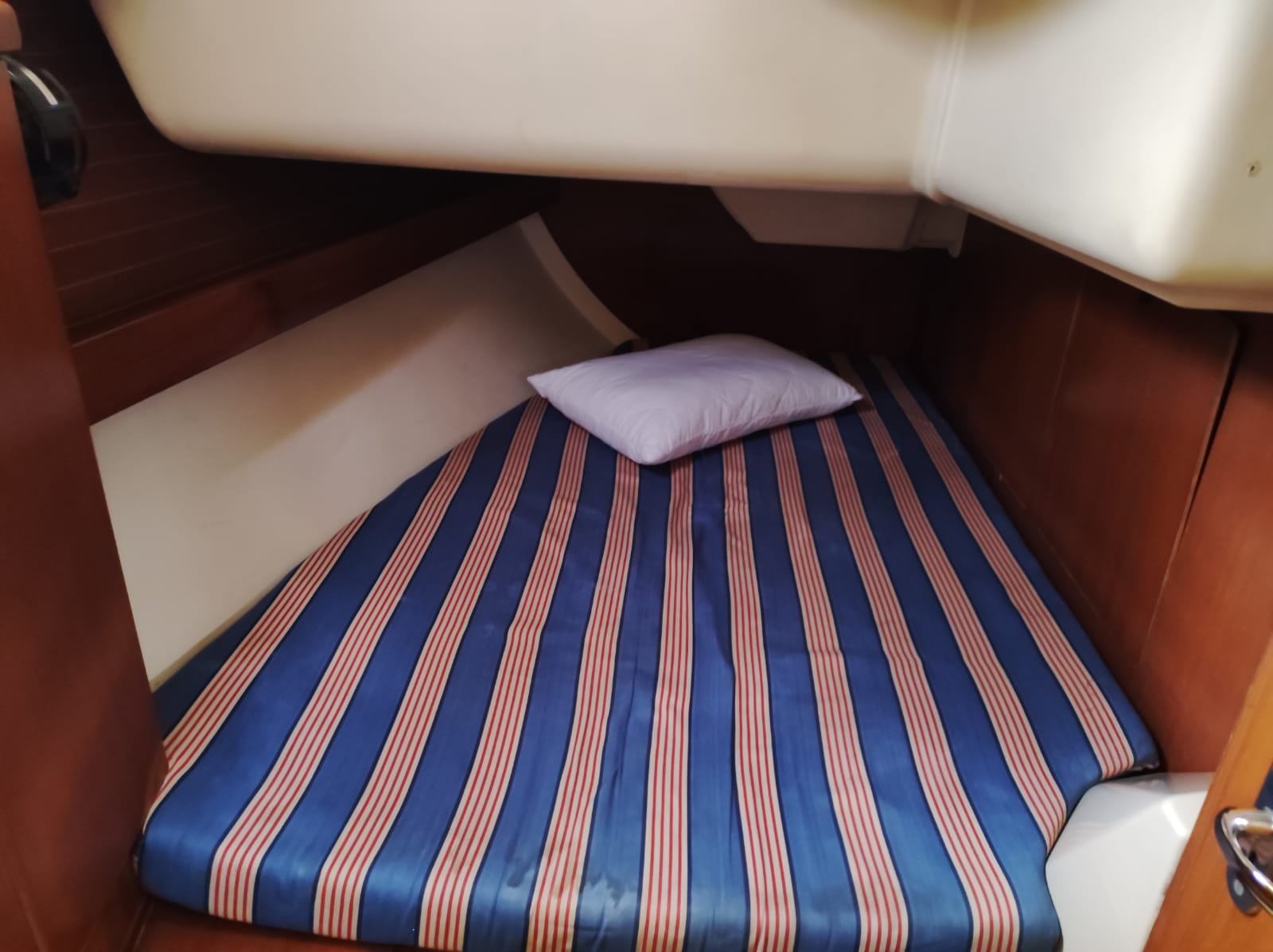 Dufour 385 GL · 2006 en venta en Cícladas y Dodecaneso — foto 10