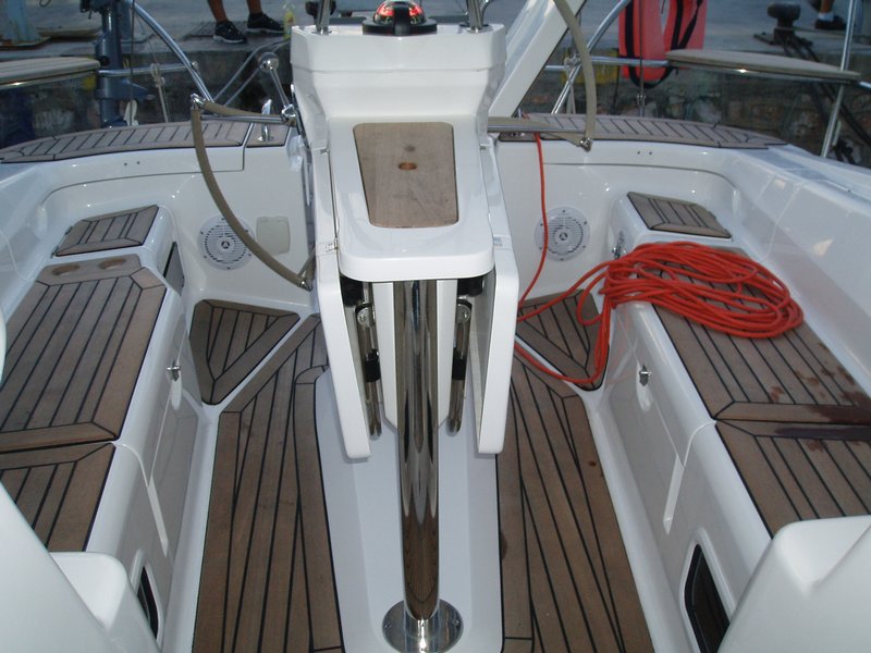 Elan 384 Impression · 2011 en venta en Atenas y Sarónico — foto 4
