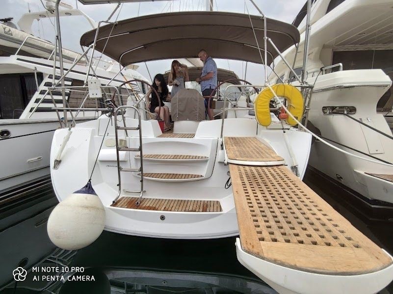 Jeanneau 53 · 2011 in vendita in Atene e Golfo Saronico — foto 1